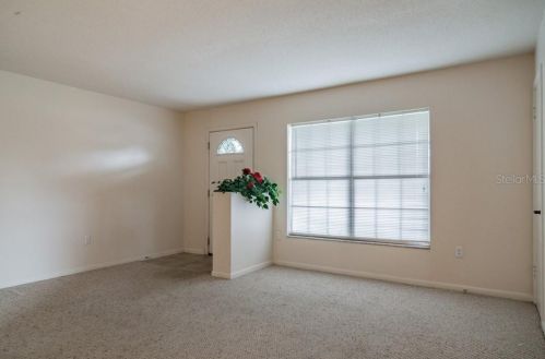 4626 Grovecrest Dr, Lakeland FL  33813-2440 exterior