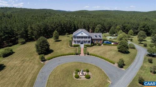 9721 Norwood Rd, Norwood, VA 24581-4004