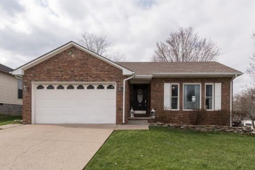 111 Laurel Ln, Georgetown, KY 40324-2806