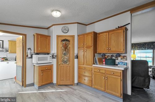 1130 Fernwood Dr, Harrington DE  19952-6001 exterior
