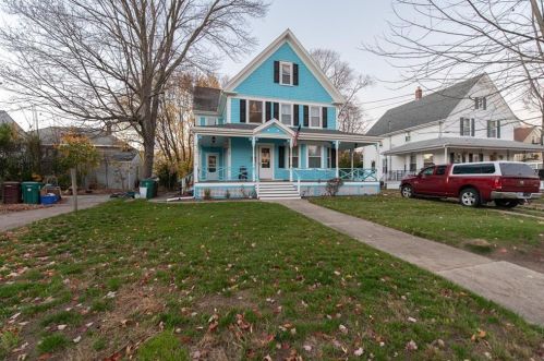 50 Trent St, Woonsocket RI  02895-1039 exterior