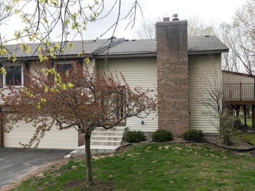 8376 140th St, Saint Paul, MN 55124-9539