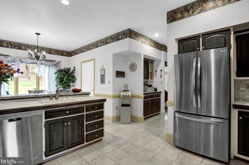 63 Willow Mill Park Rd, Navy Sup Dpt PA  17050-1757 exterior