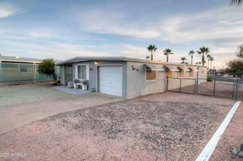 9101 Eleanor Ave, Mesa, AZ 85208-2916