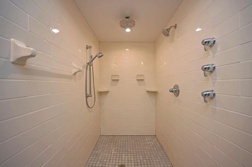 5124 Hagewa Dr, Cincinnati OH 45242-6247 exterior