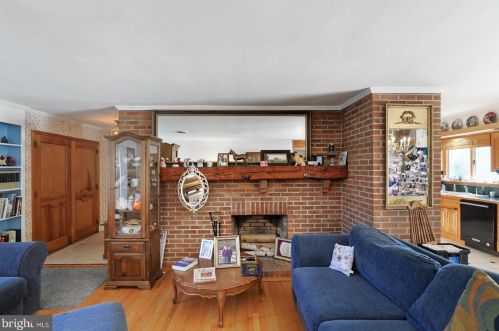66 Philchris Dr, Dover, DE 19901-5733