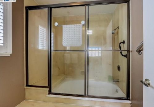 1150 Denton Ave, Hayward CA 94545-1942 exterior