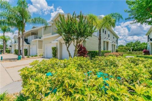 1936 Hammocks Ave, Lutz FL  33549-4150 exterior