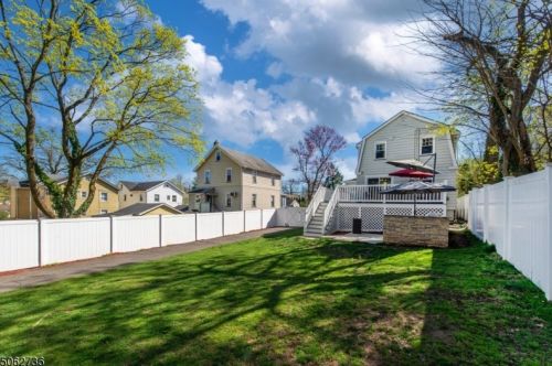 248 Linden Ave, Verona NJ  07044-1618 exterior