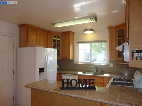 268 Royce Way, West Pittsburg CA  94565-4700 exterior