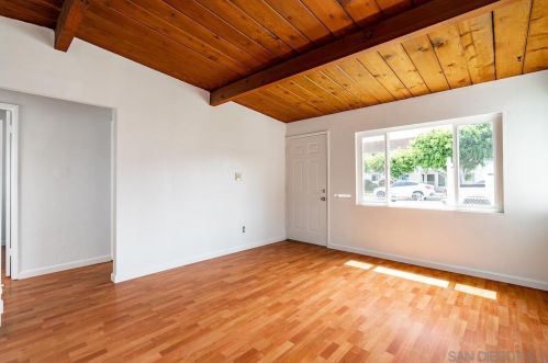 4217 Gresham St, San Diego CA  92109-5342 exterior