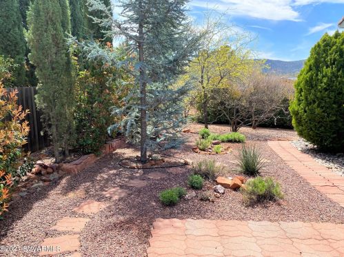 460 Concho Dr, Sedona AZ 86351-7955 exterior