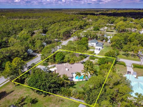 15094 72nd Dr, West Palm Beach, FL 33418-1900