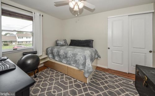 140 Windsor Ave, Southampton PA  18966-3334 exterior