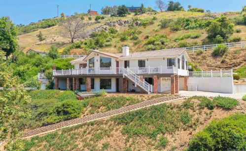 11607 Johnson Lake Rd, Lakeside, CA 92040-1017