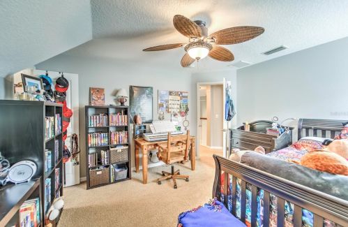 413 Islebay Dr, Ruskin FL  33572-3332 exterior