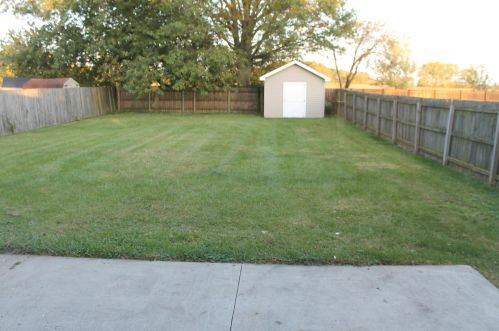 960 Bermuda Dr, Marion, OH 43302-1906