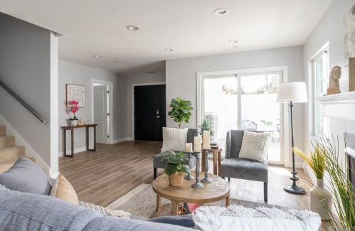 3217 190th St, Torrance, CA 90504-5902