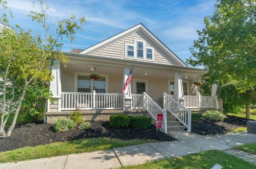 1868 Caplinger Dr, Darbydale, OH 43123-8105