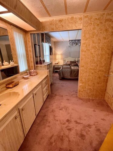 34202 Canal Dr, Pinellas Park FL  exterior