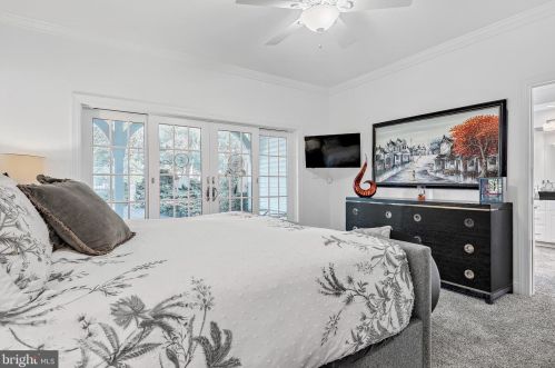 319 Equus Dr, Camp Hill PA  17011-8350 exterior