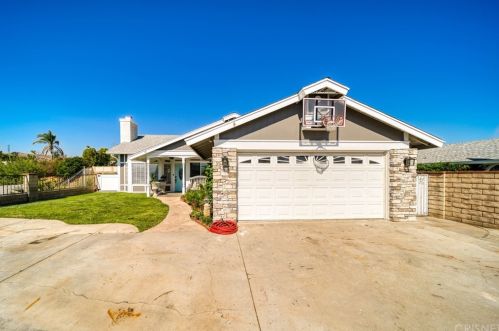 22553 Pearson Ct, Santa Clarita, CA 91350-3608