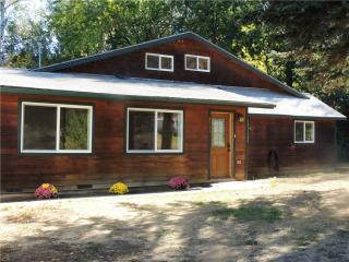 4911 Mission Creek Rd, Cashmere, WA 98815-9623