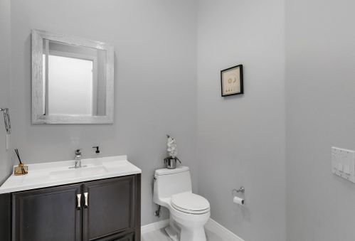 5 Curie Ct, Rancho Mirage CA  92270-2713 exterior