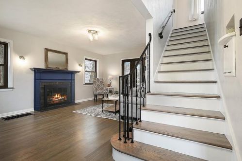 726 Greenlee Rd, Pittsburgh, PA 15227-1024