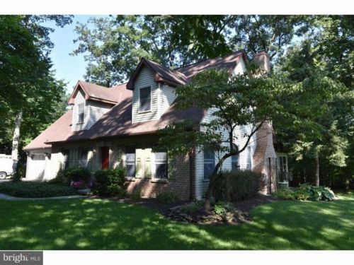 264 Bachmoll Rd, Moselem, PA 19526-8031