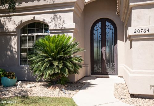20764 56th Ave, Glendale, AZ 85308-6275