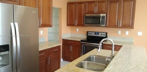 10541 24th Ct, Hollywood FL  33025-3988 exterior