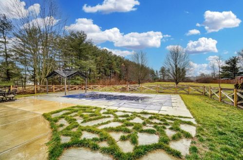 1476 Halpin Rd, Clarksville OH  45113-9730 exterior