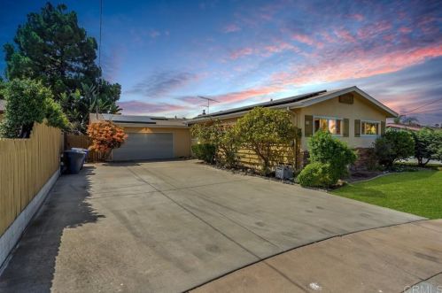 5920 Noraak Ct, La Mesa CA  91942-1824 exterior