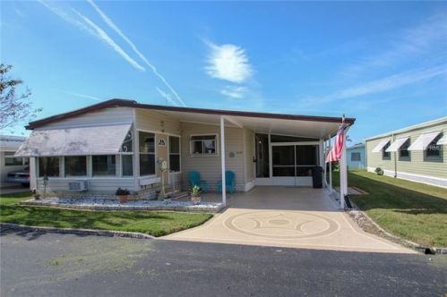 2123 Maui Dr, Tarpon Springs, FL 34691-3621