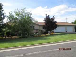 109 Eagle Dr, Giard, IA 52157-8514