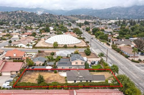 1741 Valley Center Ave, Glendora CA  91740-6132 exterior