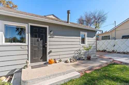 260 King St, Denver CO  80219-1926 exterior