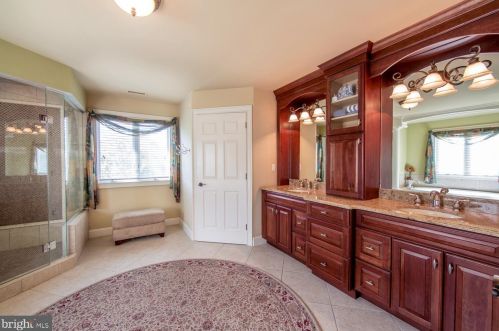 706 Daventry Way, Prospectville PA 19002-2307 exterior