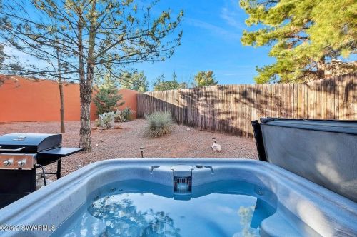 45 Canyon Diablo Rd, Sedona AZ 86351-8755 exterior