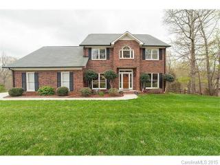 8947 Cherrys Ford Ct, Harrisburg, NC 28075-9680
