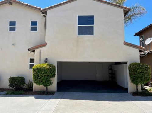 1608 Cheyenne Dr, Chula Vista CA  91915-1962 exterior