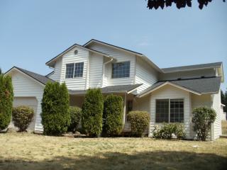 8546 Covina Loop, Bremerton, WA 98311-8604