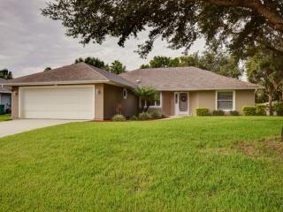 831 Williamson Ave, Sebastian, FL 32958-4467