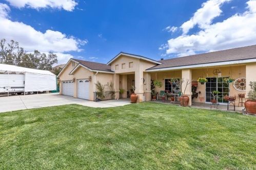 22531 Lost Rd, Wildomar CA 92595-8392 exterior