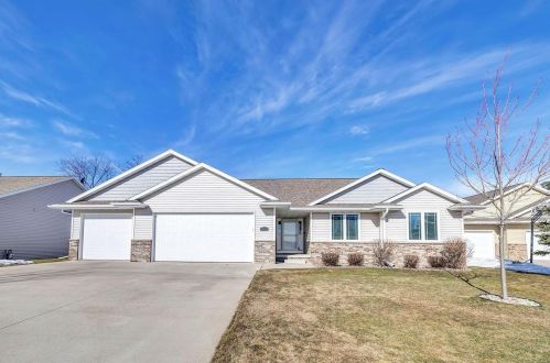 1021 Aldine Ct, Green Bay, WI 54311-8947