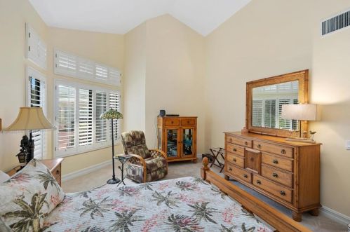 28782 Vista Valley Dr, Vista CA  92084-2223 exterior