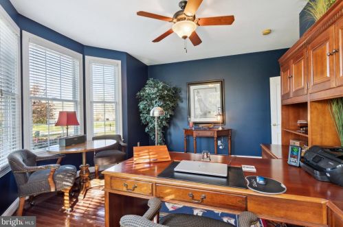 4040 Steeplechase Dr, Collegeville PA  19426-1265 exterior