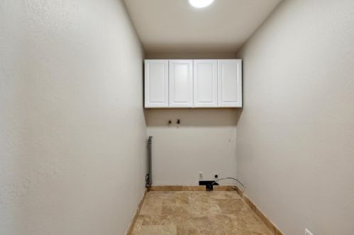 1276 Encina Dr, Millbrae CA 94030-2839 exterior