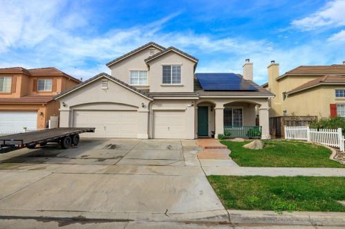 2135 Canyon Creek Ct, Newman CA  exterior